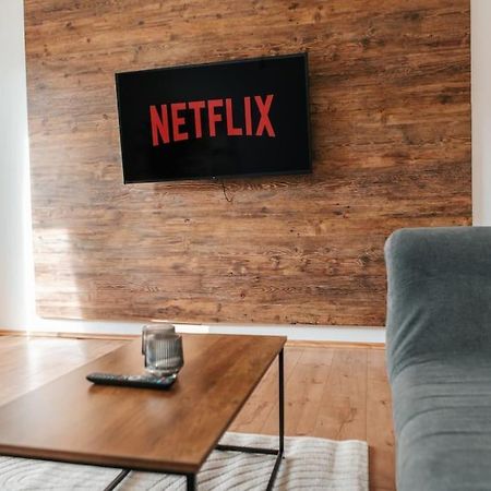 Bright & Grey - Netflix - City - Wifi - 4 Person Essen Zewnętrze zdjęcie